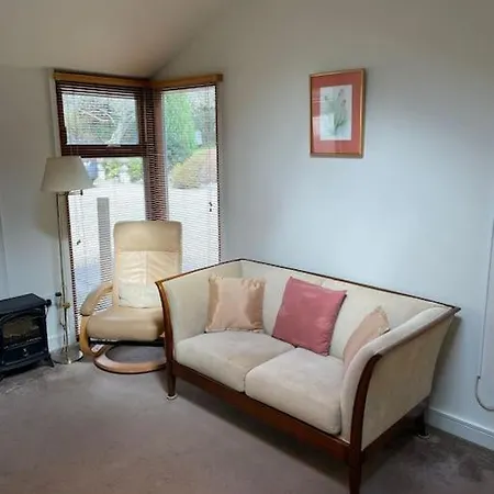 Self Catering At Beechwalk House. Apartment *